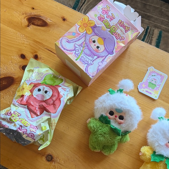 BABY THREE Where’s Spring - Picture 2 of 4